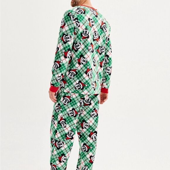 Disney 100th anniversary, Mickey Mouse Christmas pajamas - Picture 6 of 9